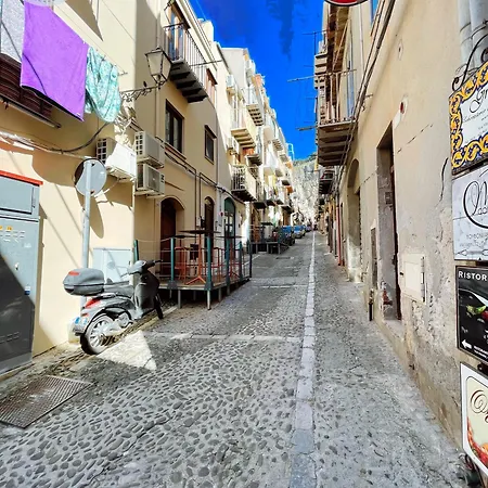 Il Mare Di Dafni Apartment Cefalu