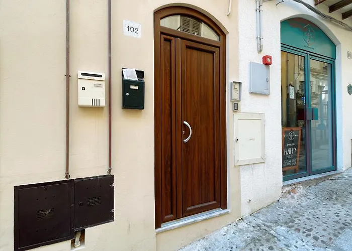 Il Mare Di Dafni チェファル